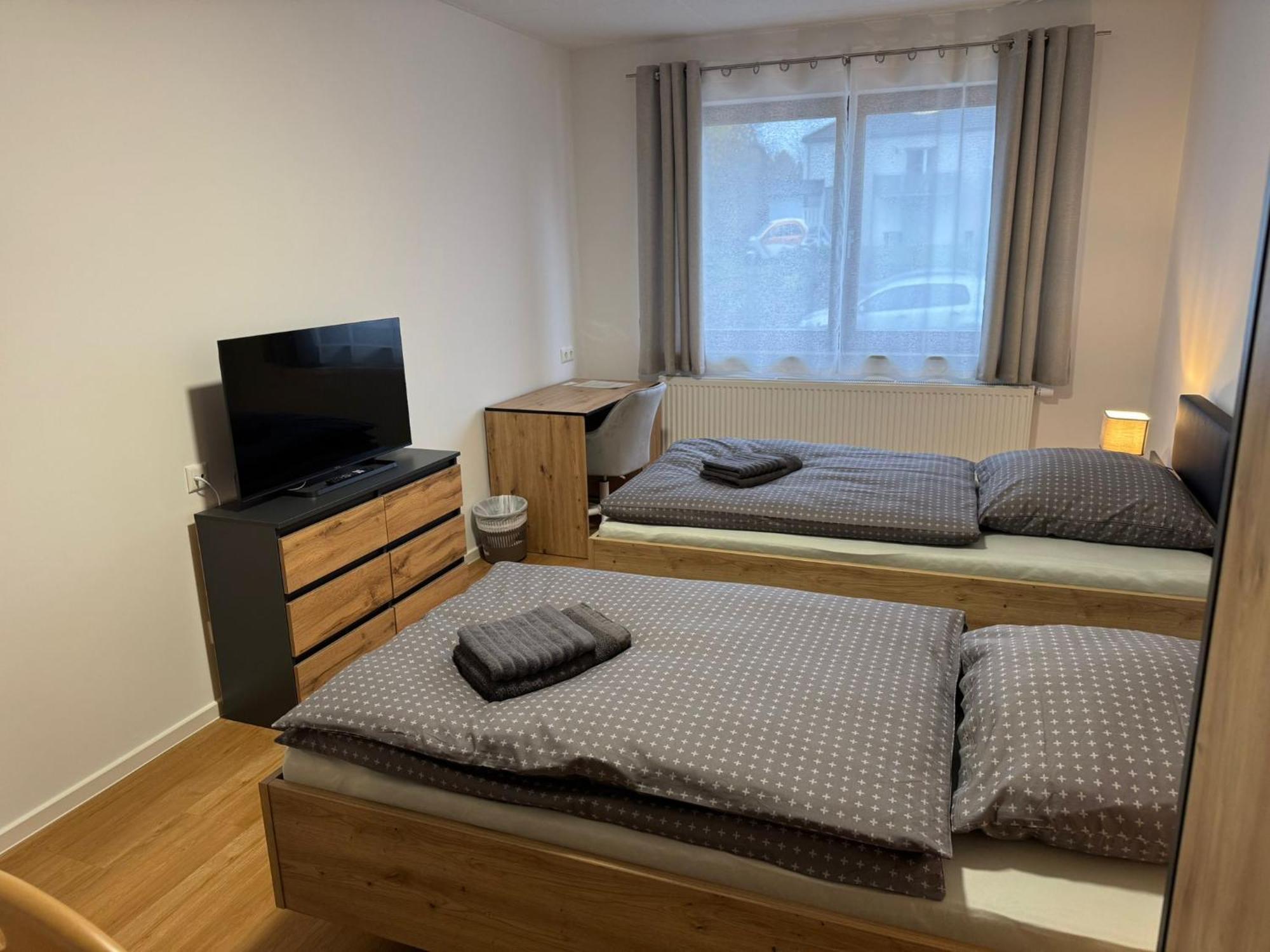 Gaestezimmer Werwein Heinersreuth エクステリア 写真